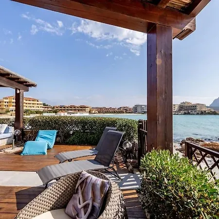 Pied Dans L'eau Appartement Golfo Aranci