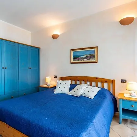 Pied Dans L'eau Apartment *