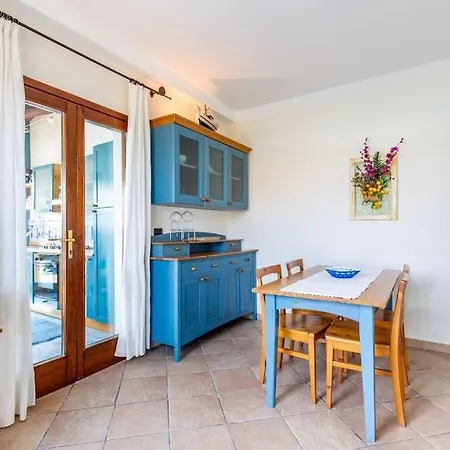 Pied Dans L'eau Appartement Golfo Aranci